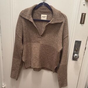 Abercrombie & Fitch Taupe V-Neck Pullover Sweater